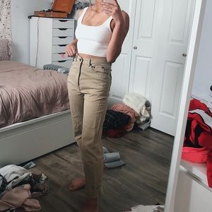 tan pants!